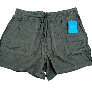 New women's Columbia cotton shorts size 1X color black  waist 19-20 inseam 5".